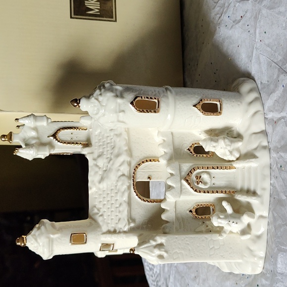 Mikasa Holiday Elegance votive candle holder snow castle - Picture 2 of 7